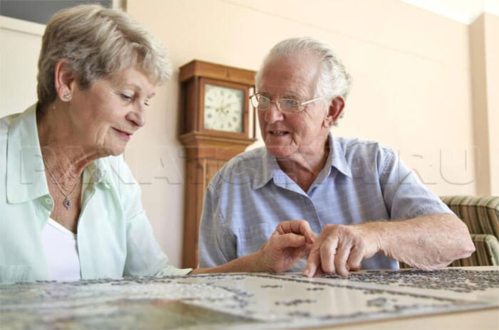 Деменция у пожилых: как помочь родственнику